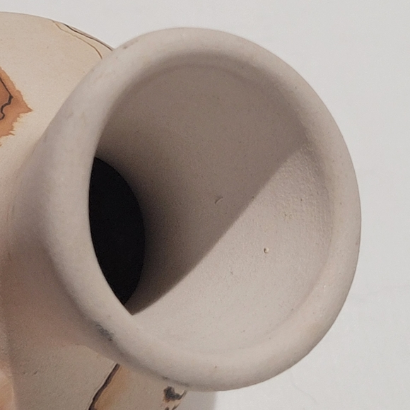 Nemadji Indian clay pottery bud vase - Picture 9 of 9